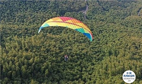 27岁女子浙江体验滑翔伞坠亡，调查报告：飞行员未检查设备涉构成犯罪