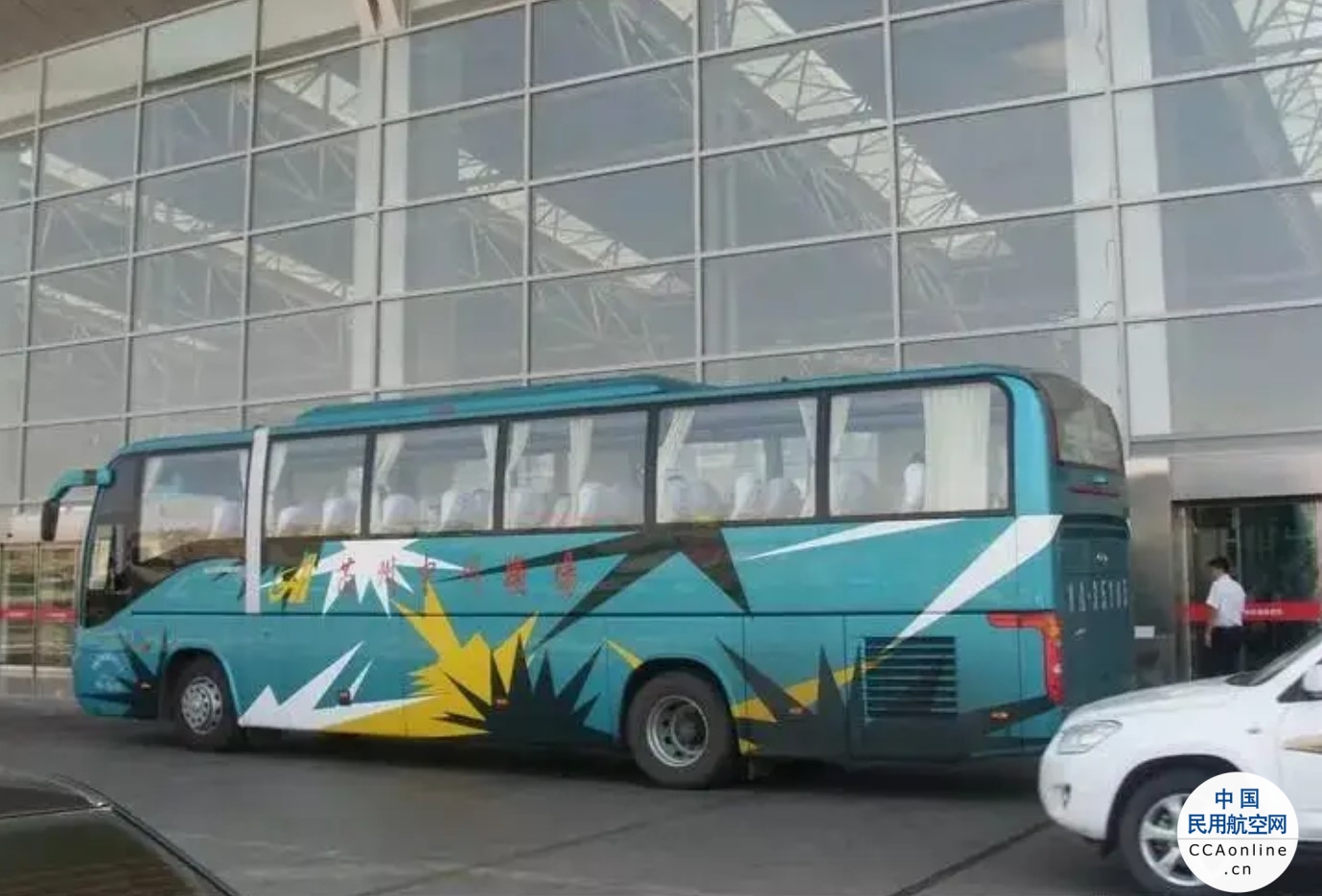 4月25日起甘肃民航巴士3号线往返线路恢复运行