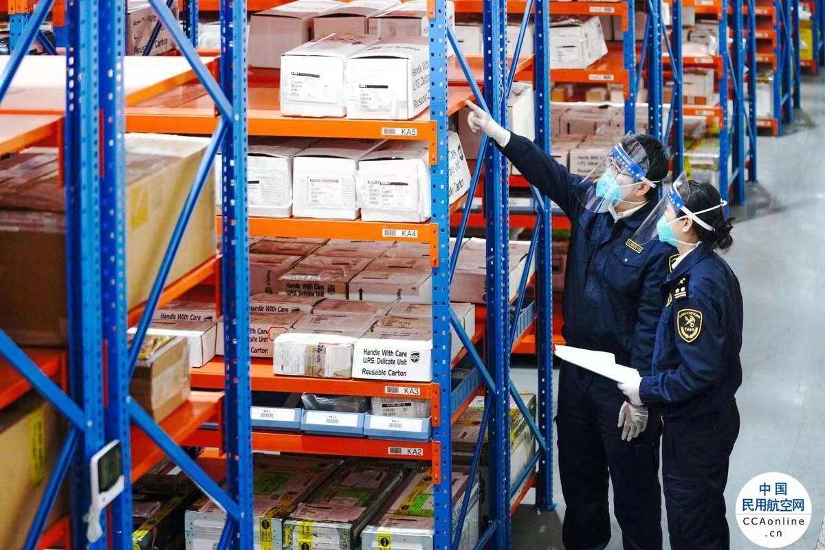 深圳機場首季度進出口貨運量貨值創新高