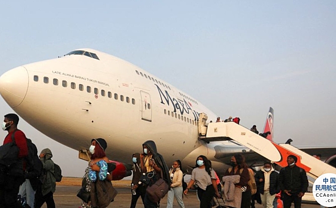 飞机燃油价格高涨冲击，尼日利亚20多家航空公司停飞