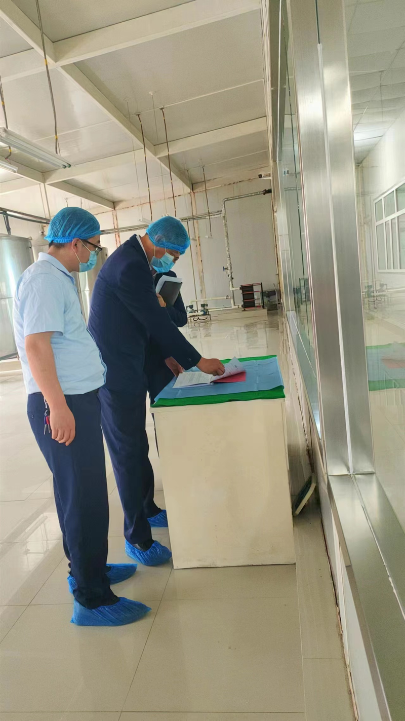 乌鲁木齐监察站对新疆天惠商业管理有限责任公司开展日常检查