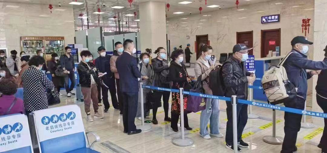 黑龙江省建三江机场恢复客运航班运行