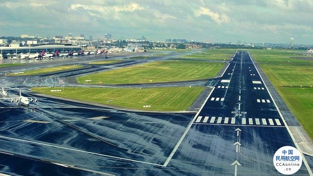 比利时布鲁塞尔机场因罢工取消全部出港航班