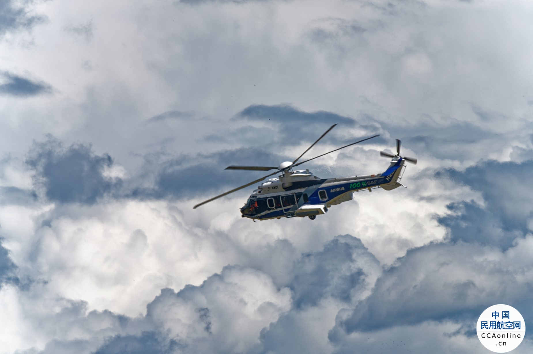 空客H225直升机完全使用可持续航空燃油的首次飞行