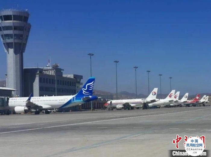 青藏高原最大国际机场快速恢复，单日旅客吞吐量破万