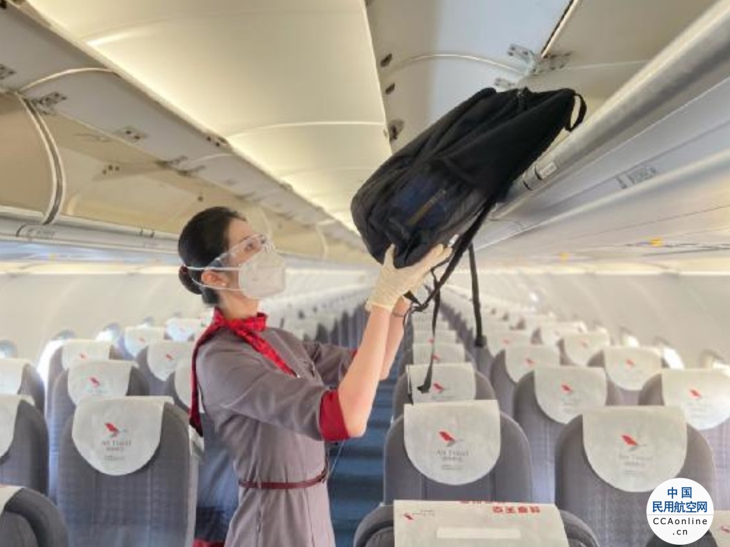 湖南航空乘务员付雅丽：用真情服务定格，暑运温暖瞬间