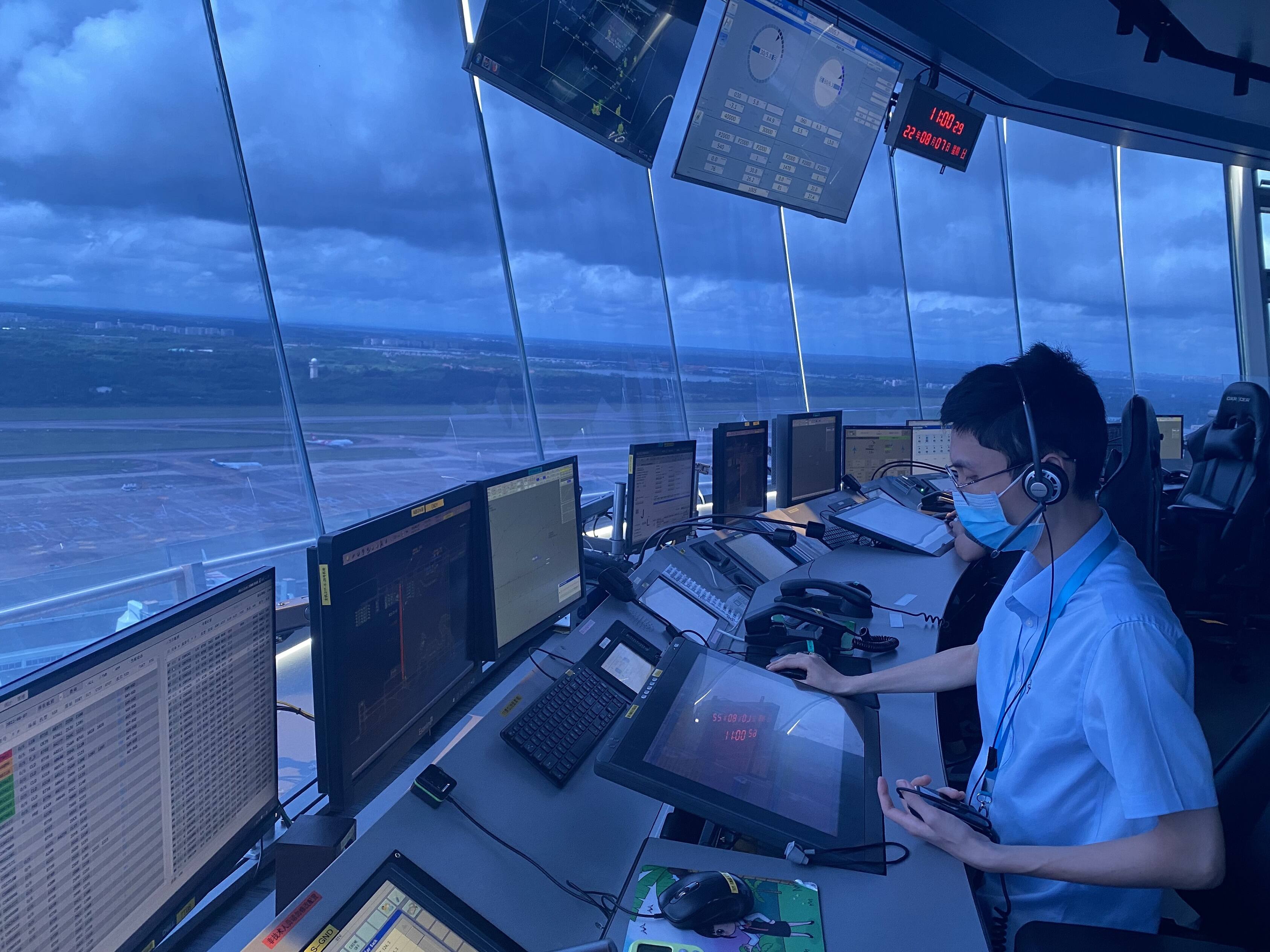 海南空管分局启动新冠疫情防控分时运行值守