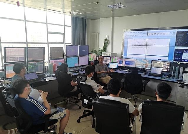 青海空管分局技术保障部通信室组织开展甚高频系统调试技术培训