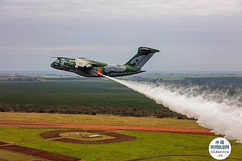 巴航工业完成C-390消防型号的飞行测试