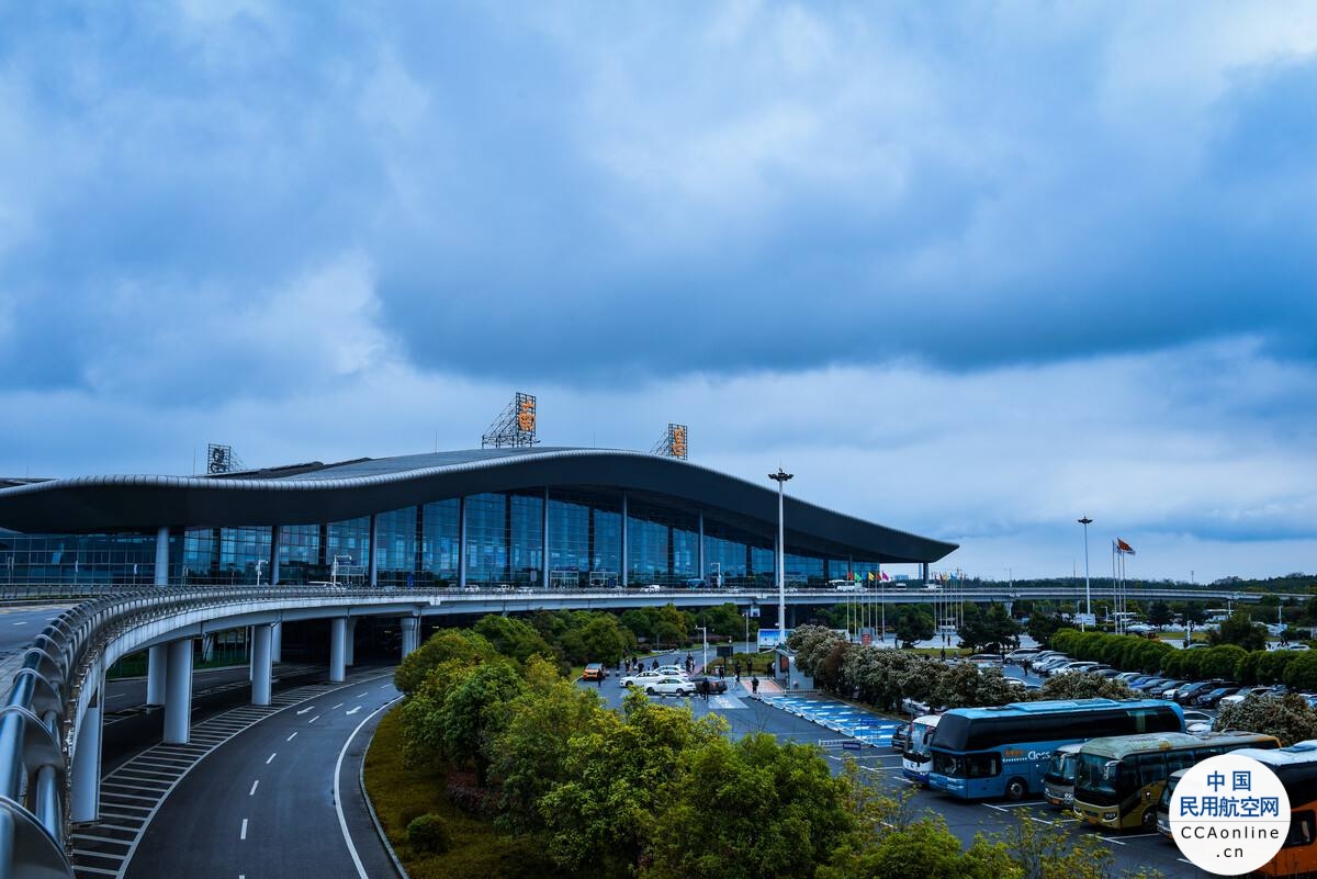 南昌昌北国际机场T2航站楼C指廊延伸及飞行区配套工程（第一阶段）顺利通过行业验收