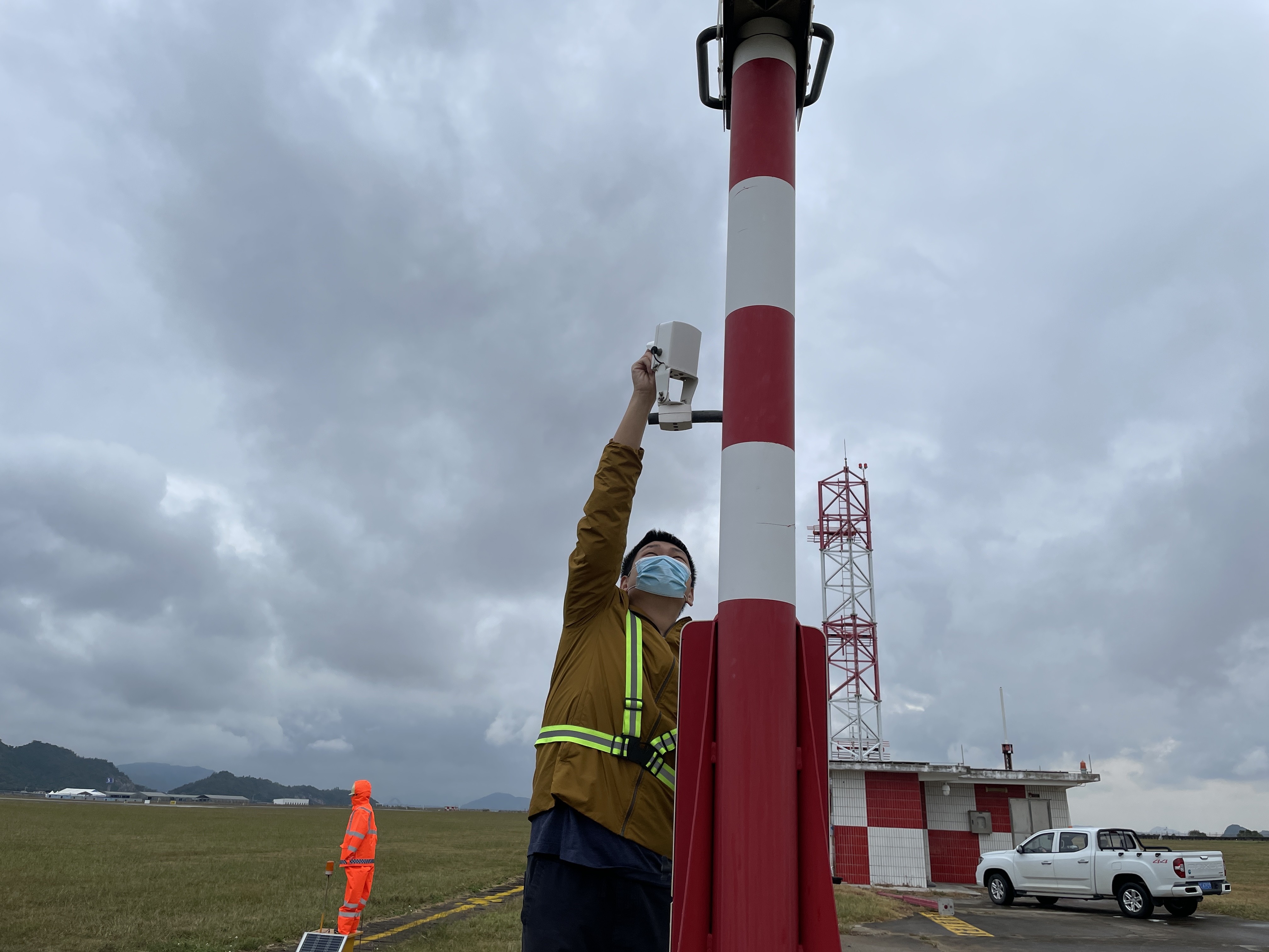 珠海空管站排除自观故障迎接航展开幕