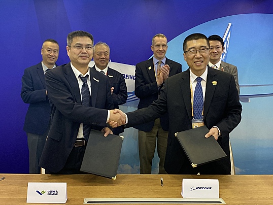 波音与中国商飞拓展航空业可持续发展合作