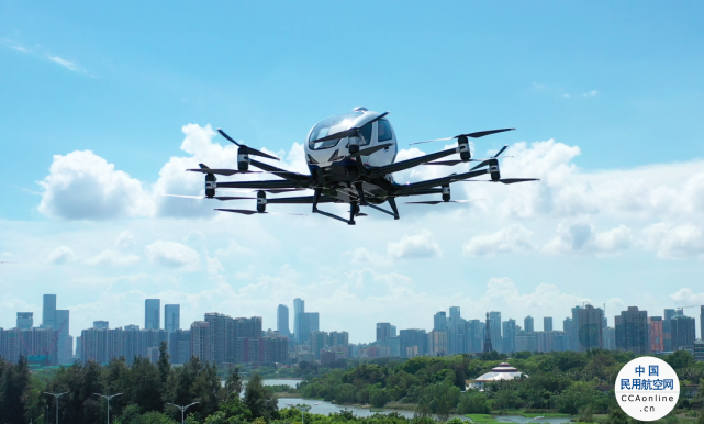 上海市政府：将研制载人电动垂直起降飞行器，探索空中交通新模式