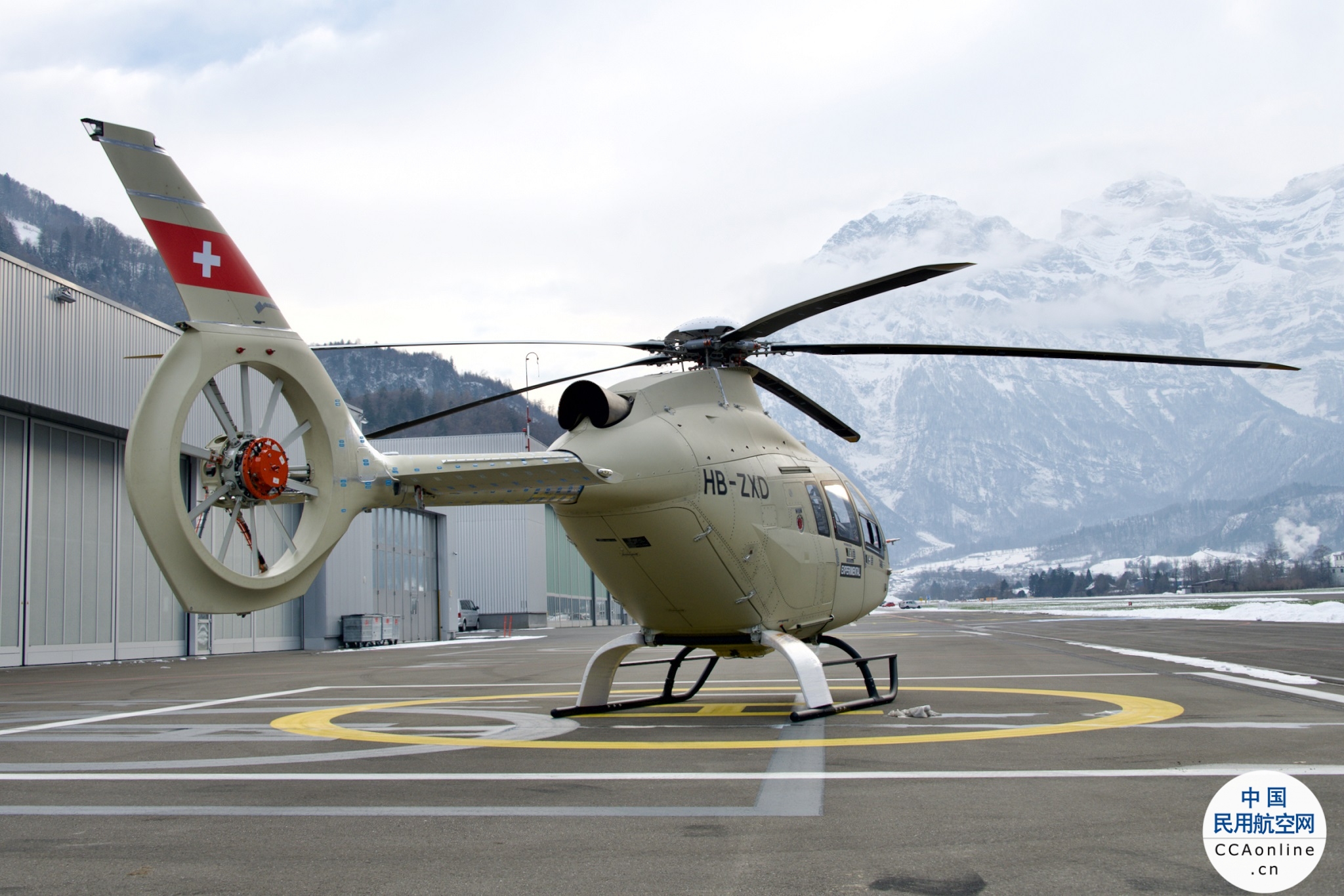 莱奥纳多公司与赛峰集团合作研制AW09单发直升机推进系统