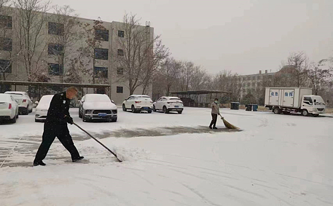 宁夏空管分局蓝天公司全力做好雪天服务保障工作