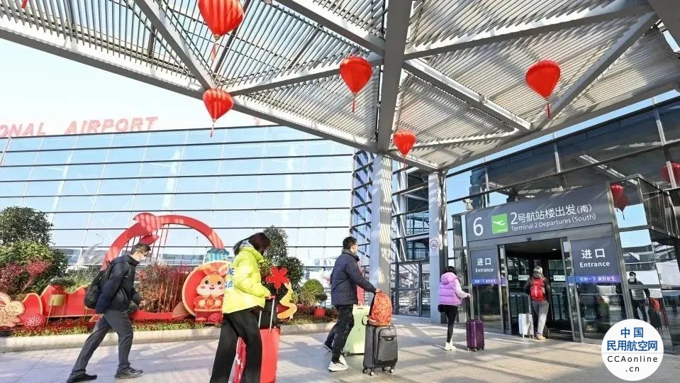 春运期间上海机场客流同比增长39%，高峰日客流量超25万人次