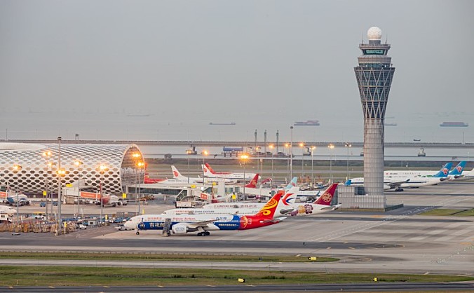 深圳机场：前10月旅客吞吐量合计4326.19万人次