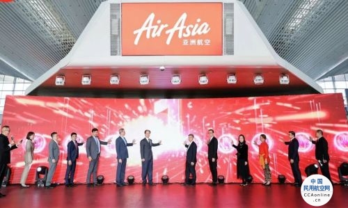 亚航在广州白云国际机场宣布全面恢复中国航线