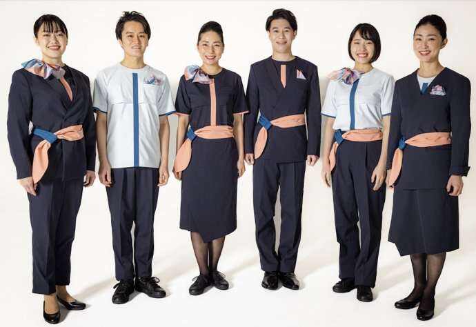 日本航空公司推出“無性別”新制服