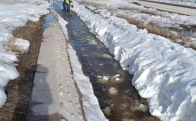 昭苏机场春季融雪性洪水防范工作效果显著