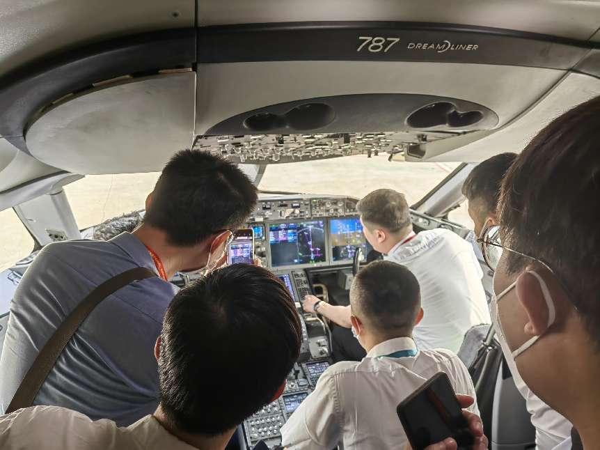 海南空管分局顺利完成第一阶段全阶段数字化管制服务技术测试验证工作