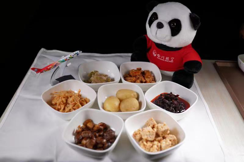 川航启动“寻味中国”餐食计划 四川特色美食陆续上新