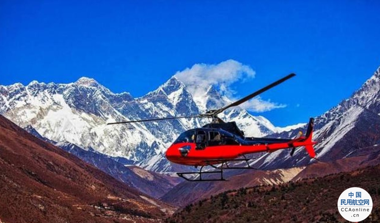 英媒：可乘直升机还能点外卖，攀登珠峰生意越做越细