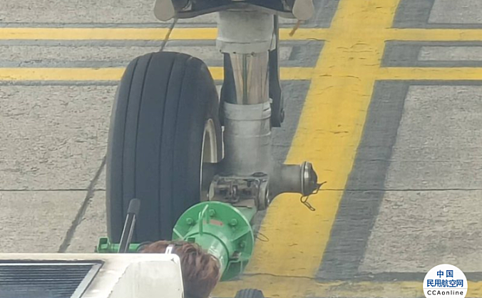 台媒：新加坡廉价航空一航班，降落桃园机场后发现前轮少个轮胎