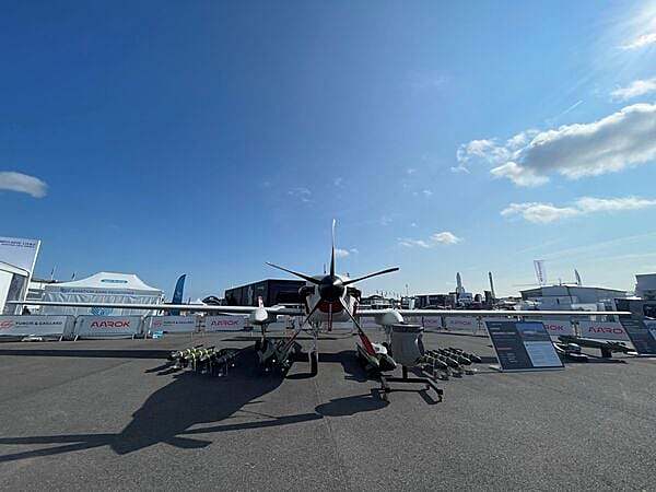 巴黎航展亮相法国新型中空长航时无人机原型