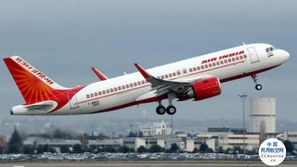 印度一航班上乘客手机爆炸，飞机紧急降落