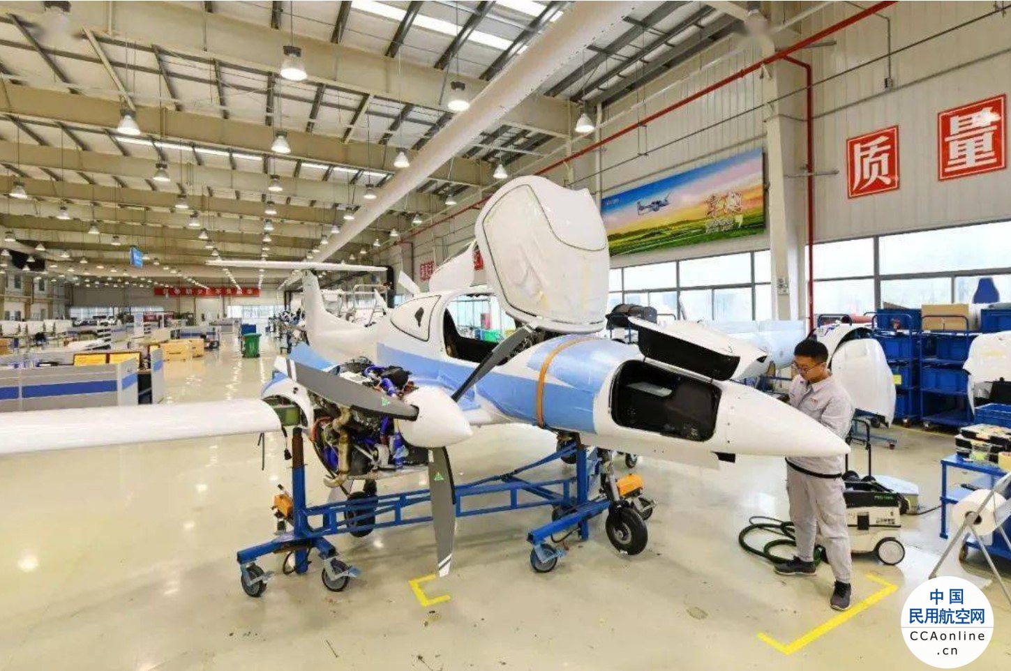 芜湖钻石航空发动机获颁型号合格证