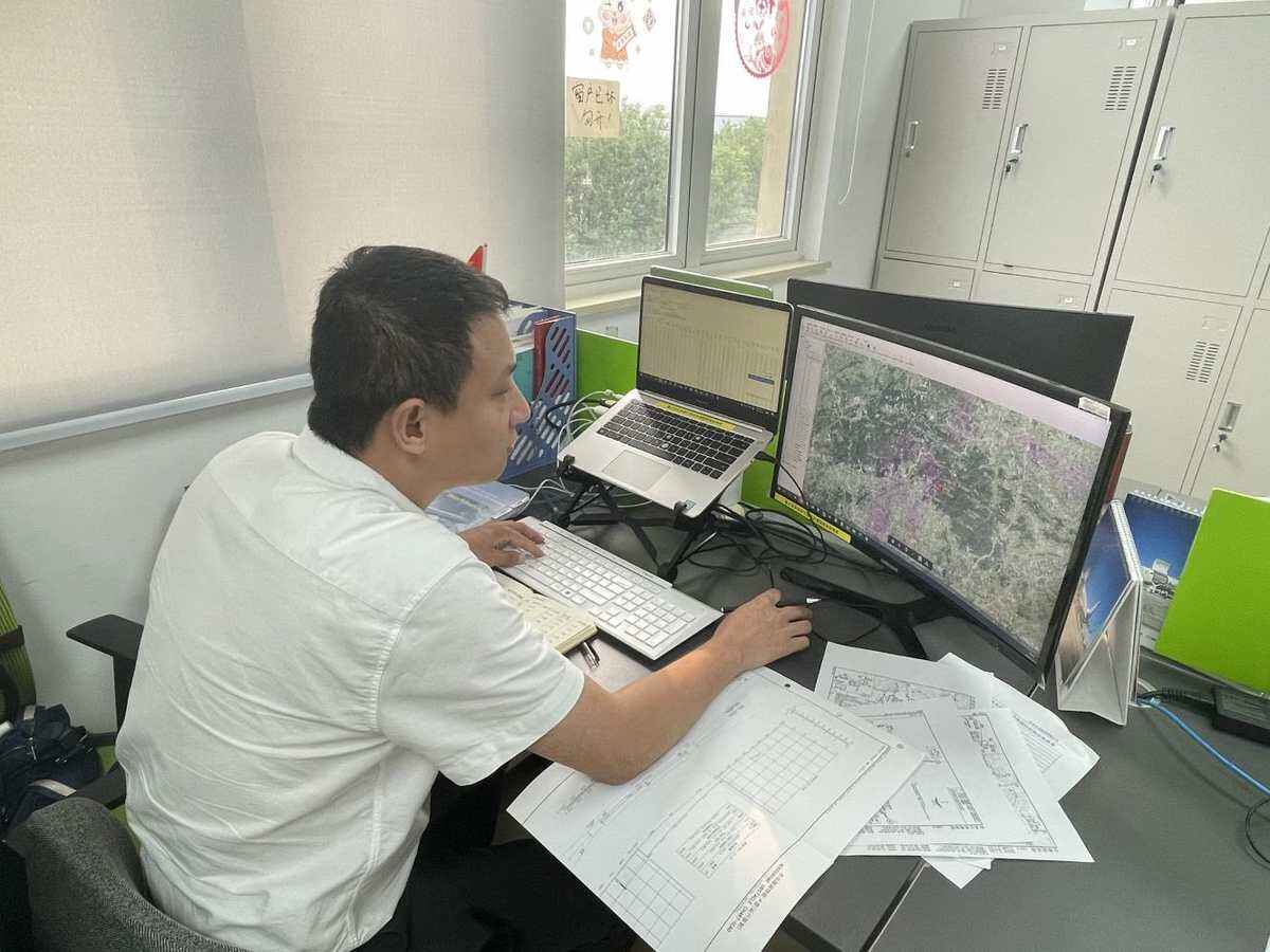 平凡中的不平凡-記天津貨航性能工程師張宏