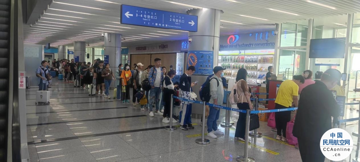 锡林浩特机场月旅客吞吐量首破10万人次 