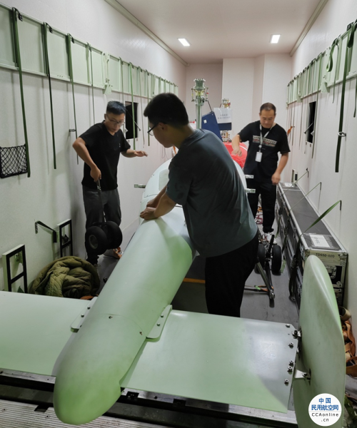 暴雨救援 联合飞机无人机“空降”门头沟投送物资