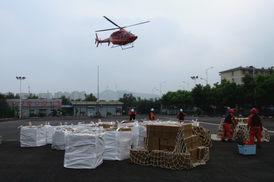 中国航协会员积极投身京冀抗洪救灾行动