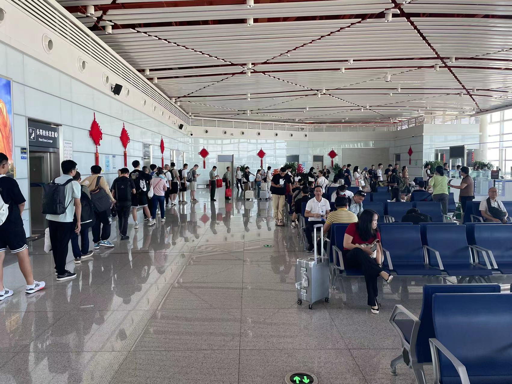 2023暑运襄阳机场累计运送旅客37.3万人次