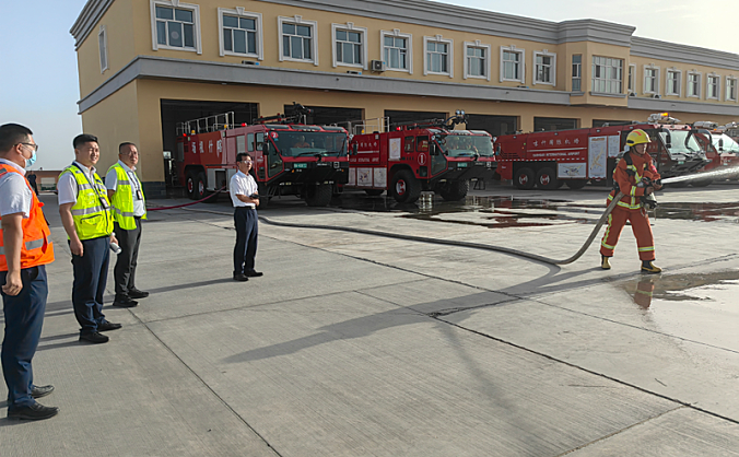 喀什徕宁国际机场常态化开展消防应急拉动测试