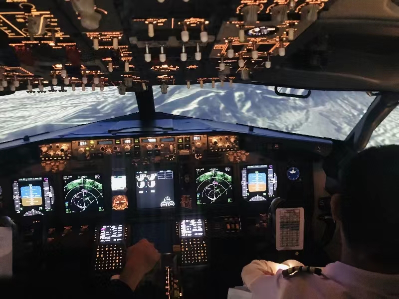 和静巴音布鲁克机场飞行程序模拟机验证试飞取得圆满成功