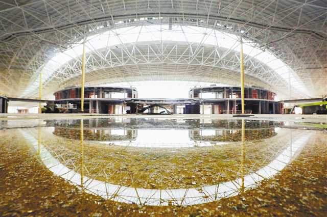 重庆江北国际机场T3B航站楼年底完成幕墙安装