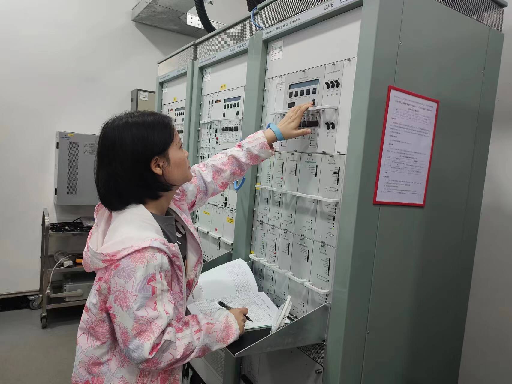 广西空管分局“南疆班组”顺利完成DVOR/DME设备换季维护工作 - 民用航空网