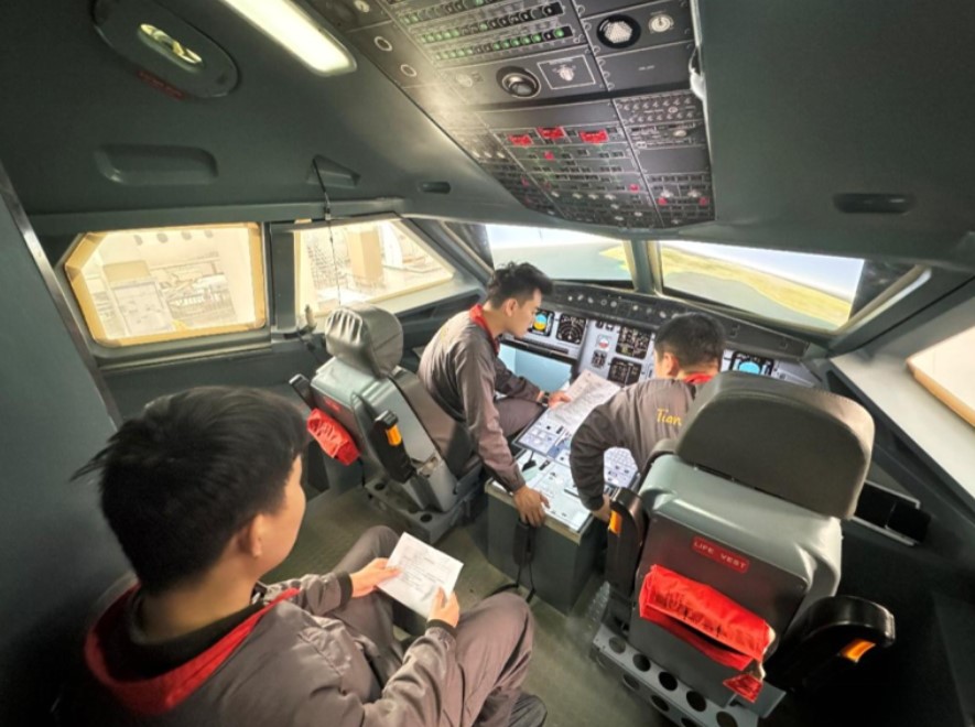 天津航空顺利通过民航局机组资源管理（CRM） 训练合格审定