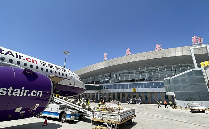 库尔勒梨城机场2023年稳步增长 旅客吞吐量突破历史最高水平