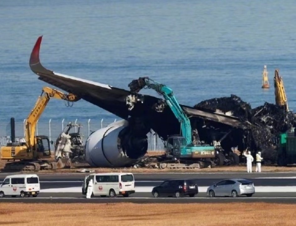 受飞机相撞事故影响 日航和全日空取消2日内396个航班