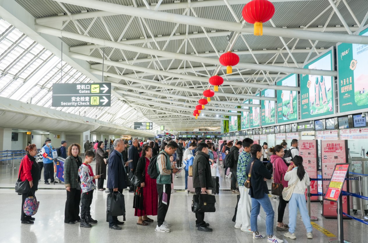 2024年春运期间三亚机场计划执行航班1.47万架次