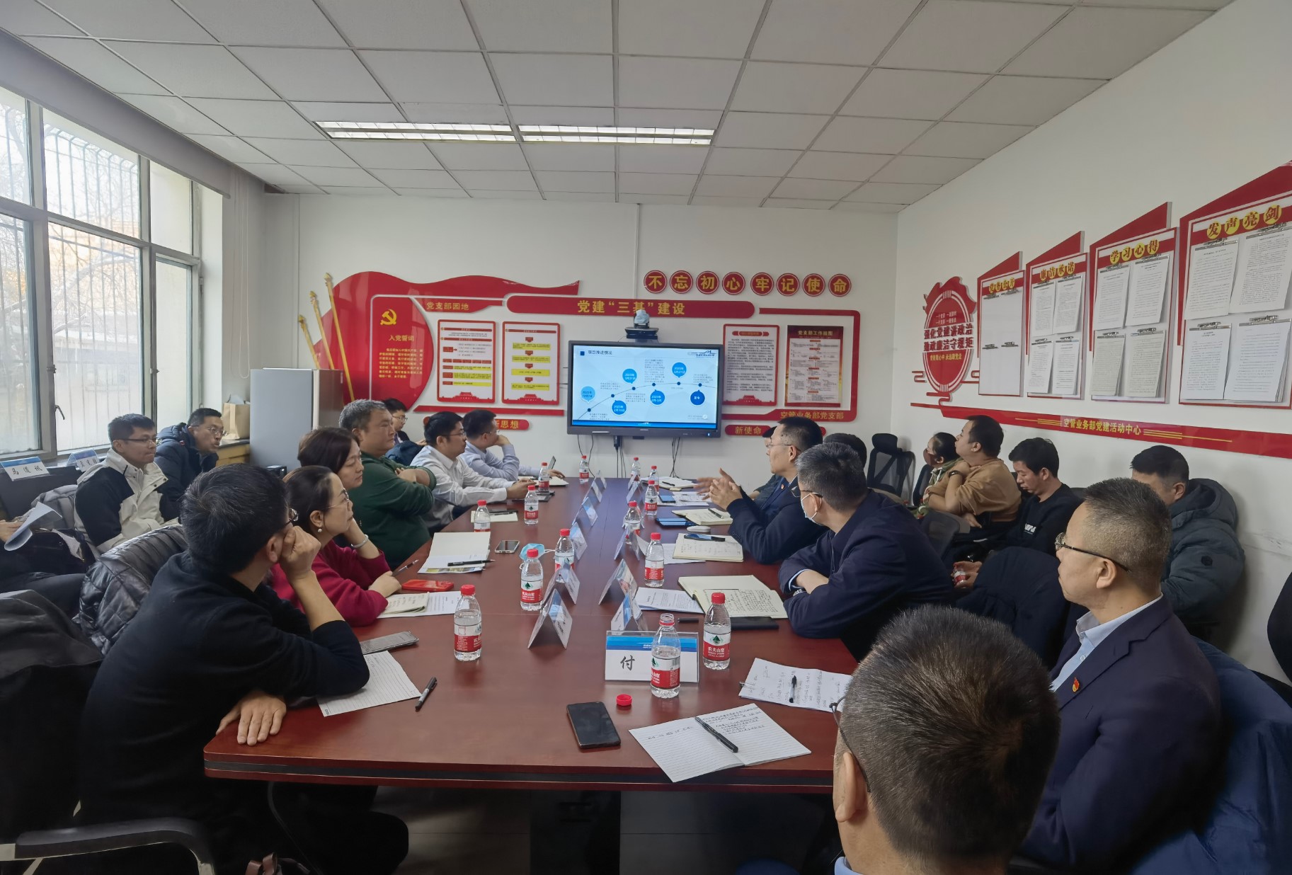 新疆机场集团与中国民航机场建设集团举行科技创新合作座谈会