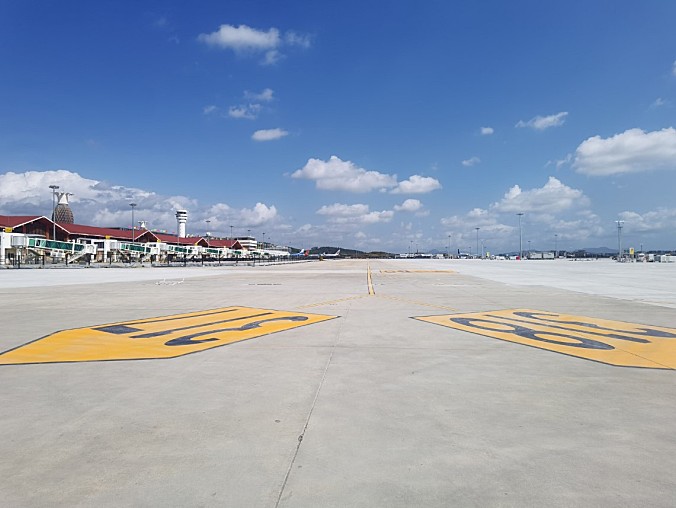 三亚机场国际连廊南侧停机坪扩建项目部分区域竣工并恢复运行