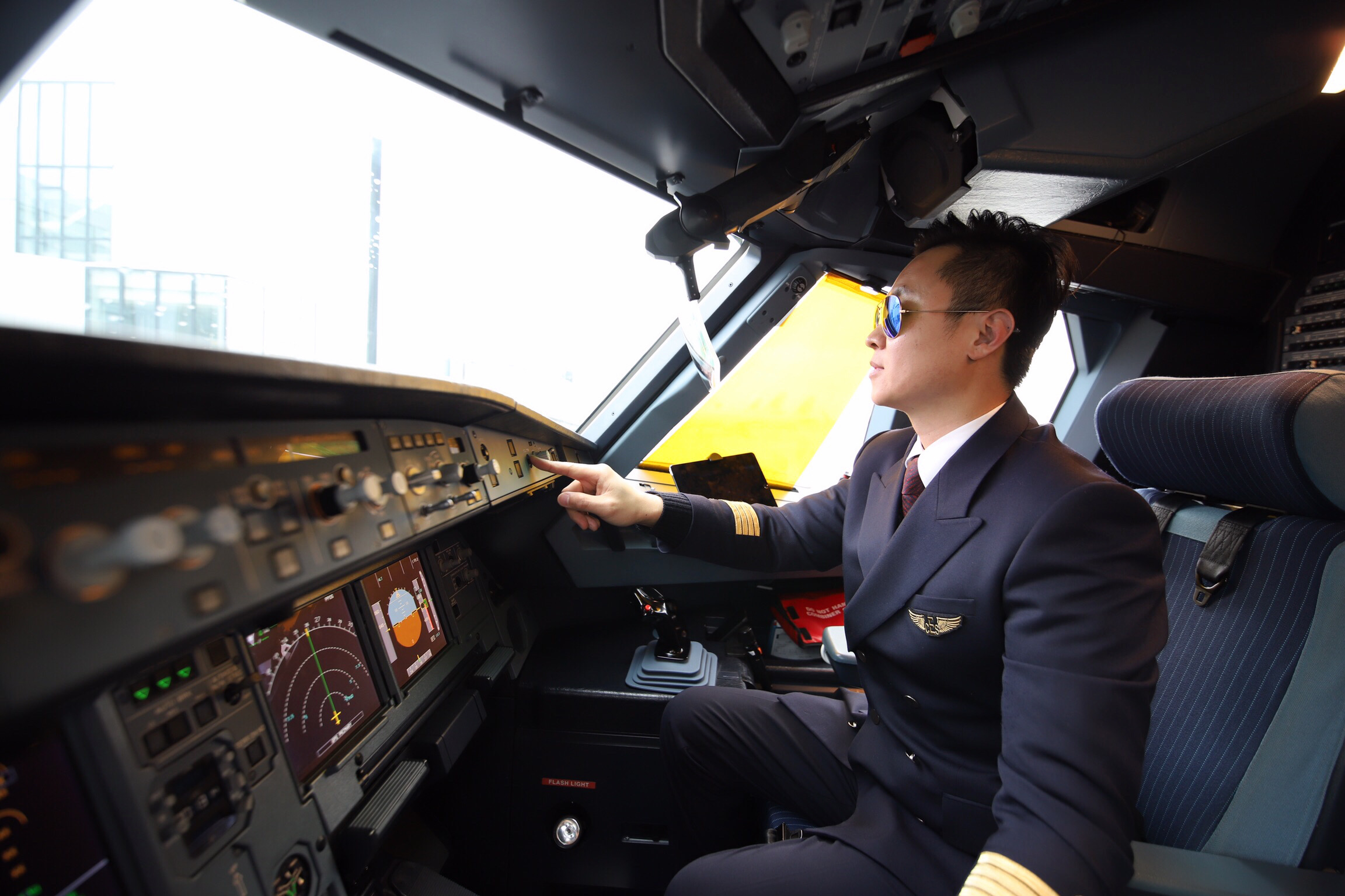 中国东航2024年浙江地区校企合作招飞学员迎来“再来一次”机会