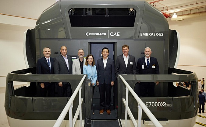 巴航工业与CAE在新加坡启用亚太地区首台E-Jet E2全动飞行模拟机