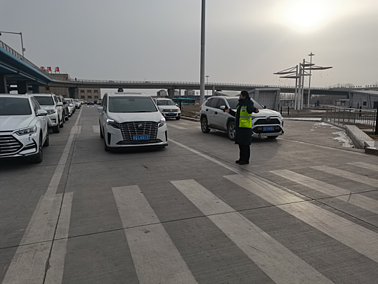 喀什徕宁国际机场做好节日保畅工作 为春运保驾护航