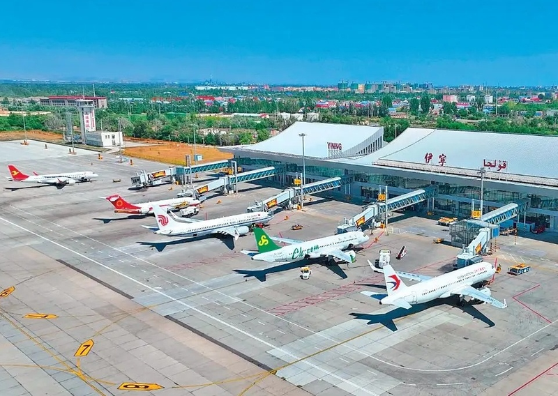 伊宁机场及相关导航设施和航线临时对外开放正式获得民航局批复